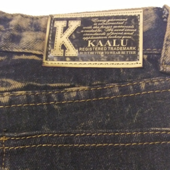 Boy Short - Picture 3 of 4